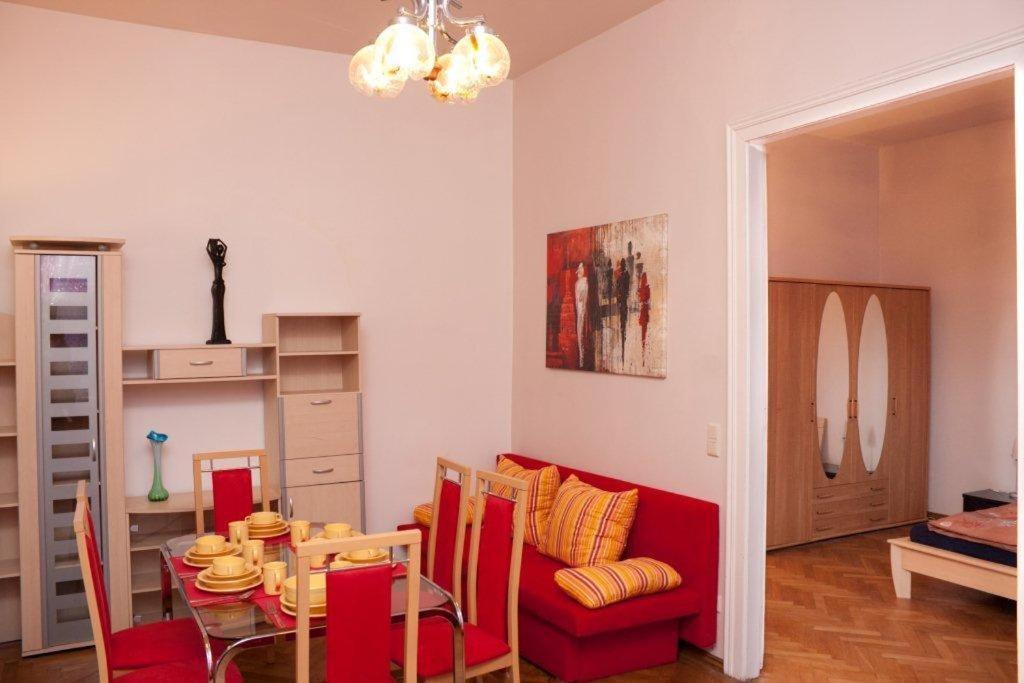 Raisa Apartments Fuenkhgasse Pressbaum Luaran gambar