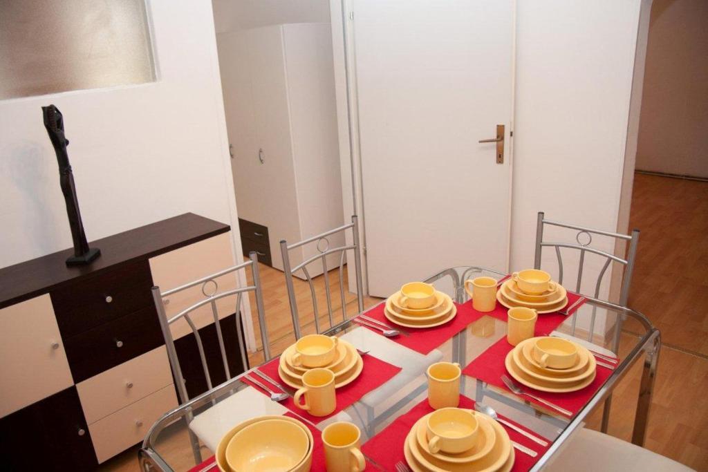 Raisa Apartments Fuenkhgasse Pressbaum Bilik gambar